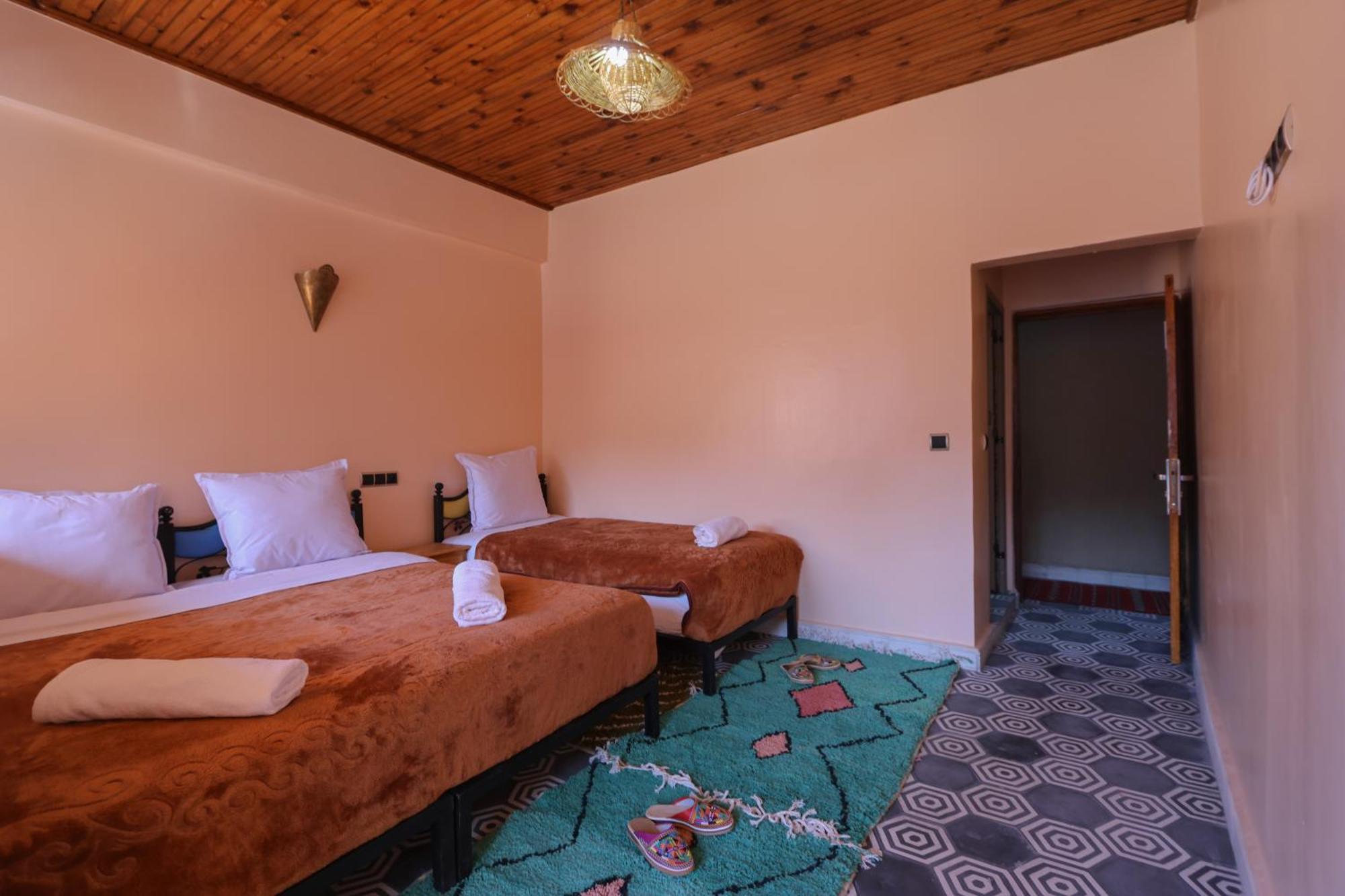 Tamatert Guest House Imlil  Buitenkant foto