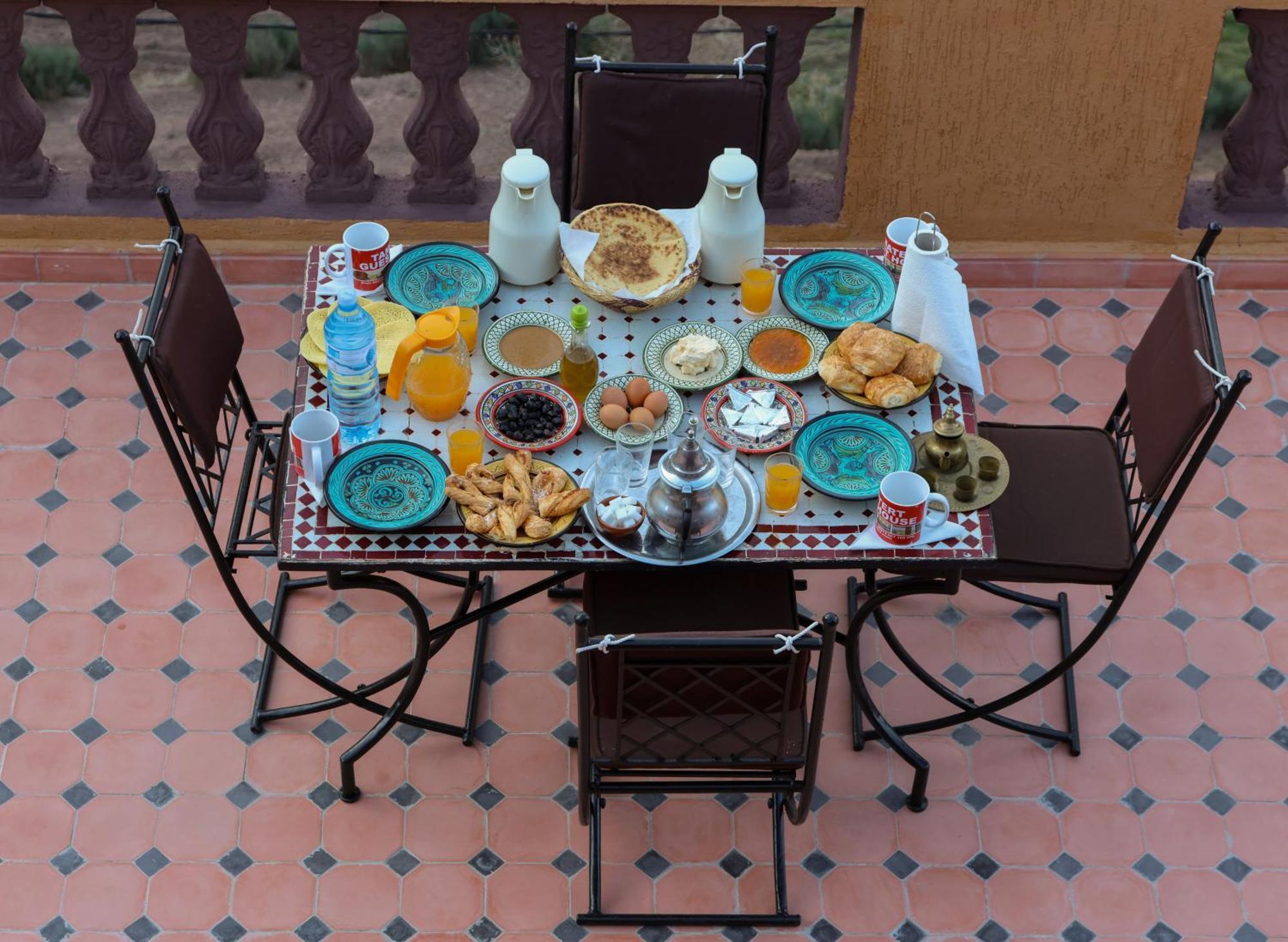 Tamatert Guest House Imlil  Buitenkant foto